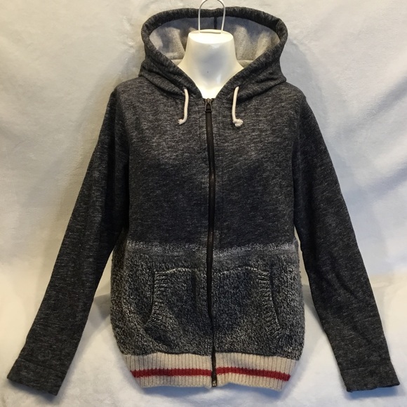 Roots π¨π¦ cabin hooded sweatshirt
